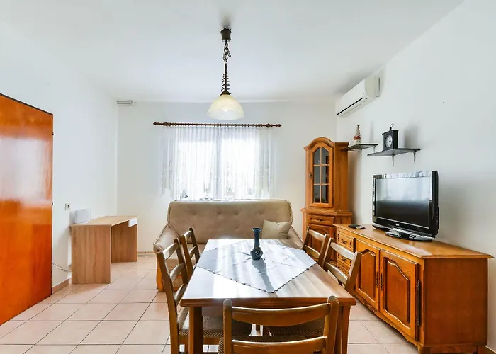 Basic Mario By Interhome Apartamento *